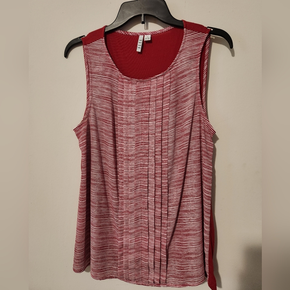 Elle dark pink sleeveless top